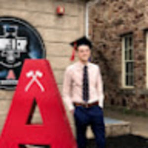 Meet your Posher, Max